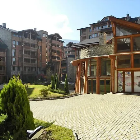 Hill-side In Nation Park Daire